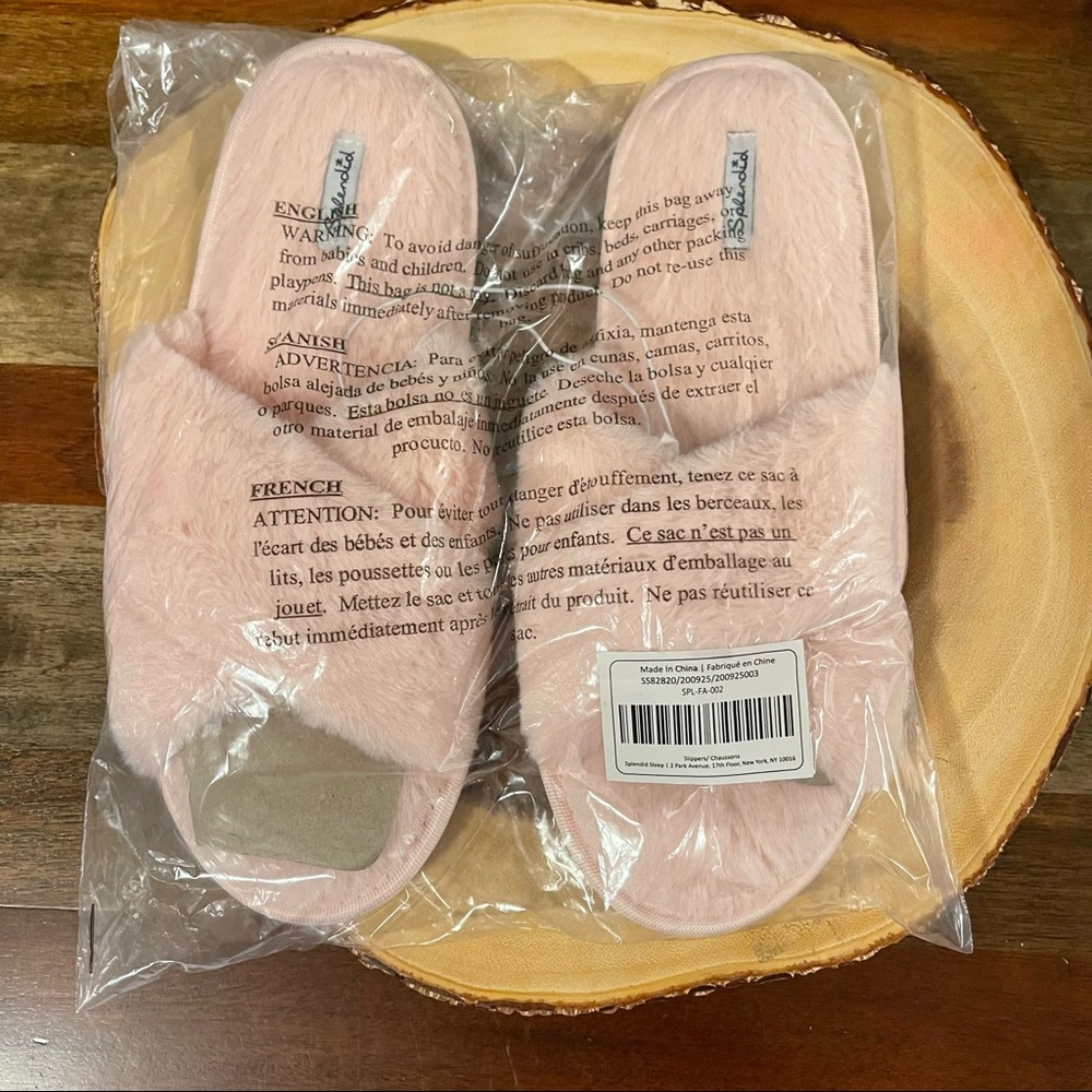 Splendid Faux Fur Slippers 8 NIB